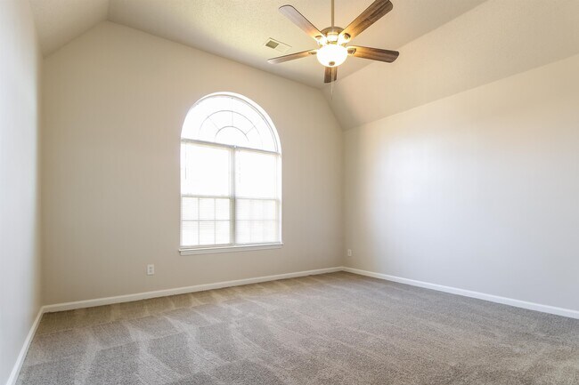 Building Photo - 1775 Englehart St