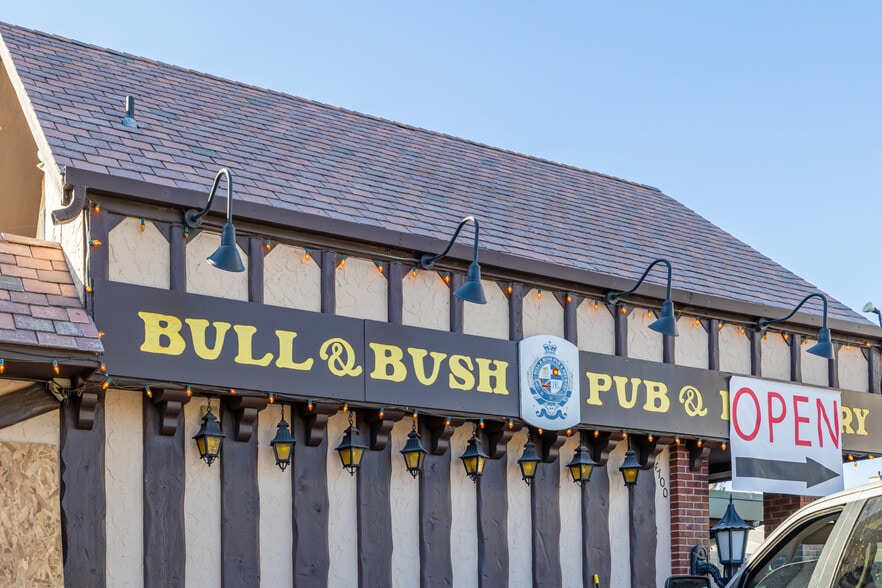 Building Photo - 4816 E Kentucky Ave