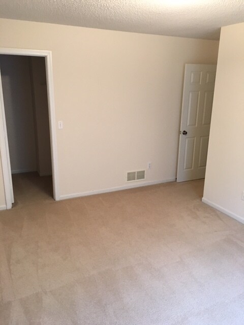 Building Photo - 5217 Congressional Pl