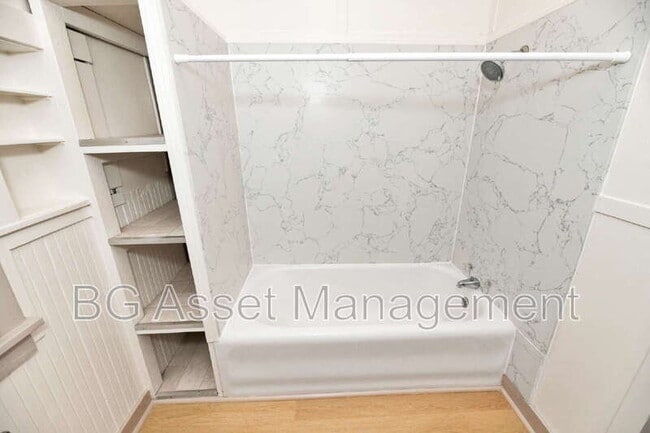 Building Photo - 639 Carolina St