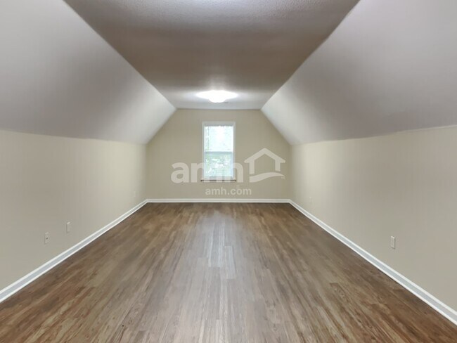 Building Photo - 1166 Havenwood Drive