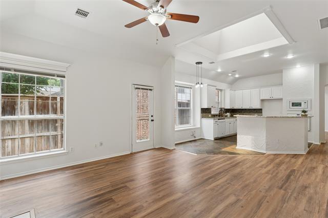 Building Photo - 4816 Rockcreek Ln