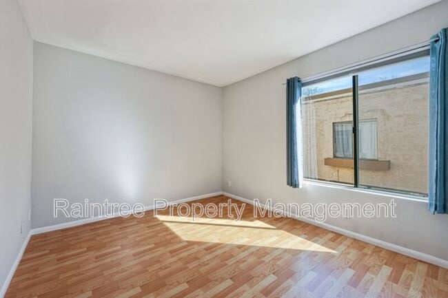 Building Photo - 3256 Via Marin