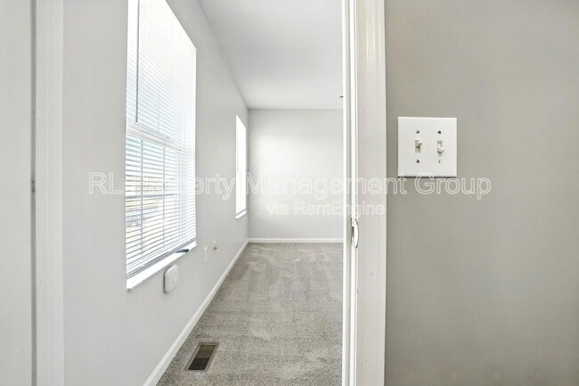 Building Photo - 7237 Steel Dust Dr