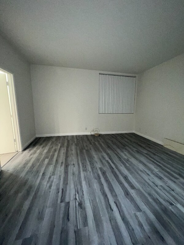 Building Photo - 1600 S Bentley Ave