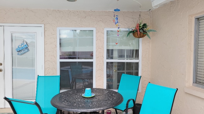 Building Photo - 11619 80th Ave