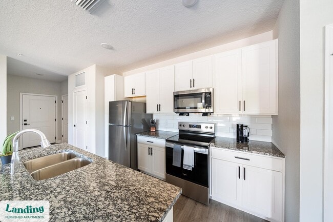 Building Photo - 84 San Filippo Dr SE