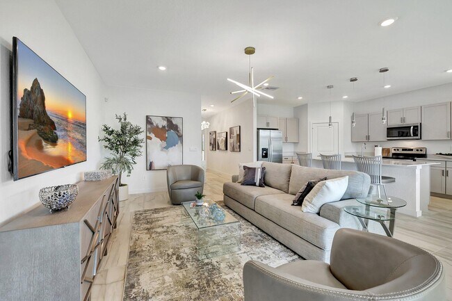 Building Photo - 5795 SE Sky Blue Cir