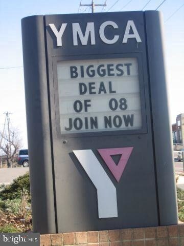 Building Photo - 1759 N Cliff St