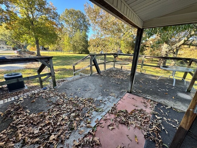 Building Photo - 2/1 Duplex in Shelby, NC