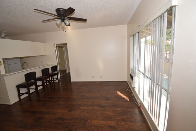 Building Photo - 91-989-525 Puamaeole St