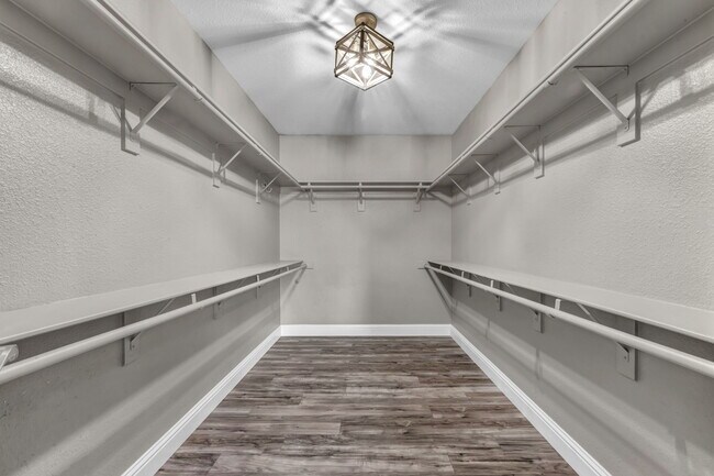 Building Photo - 17391 Crystal Canyon Blvd