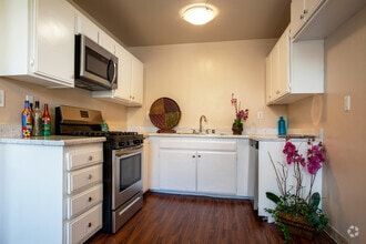 Interior Photo - Union Plaza