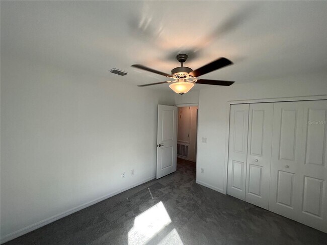 Building Photo - Stunning 5 Bed/2.5 Bath Home in Wesley Chapel with 2869 sq ft - Must See!