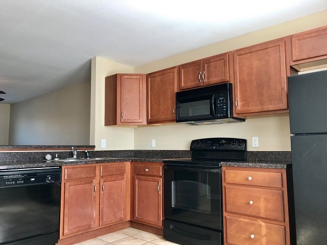 Building Photo - 812 Oak Arbor Ct