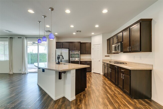 Building Photo - 8039 Kemblefield Ave