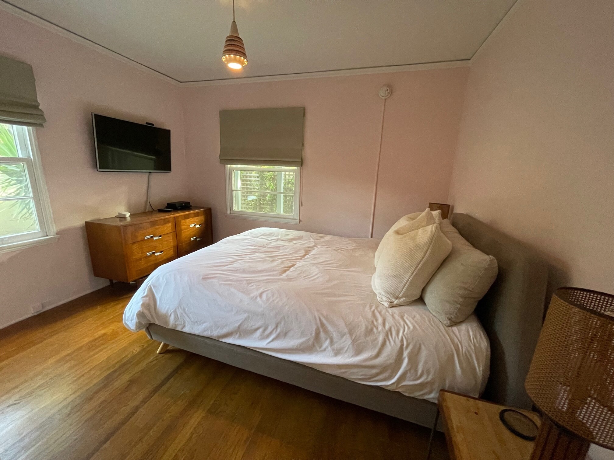 Building Photo - 2932 St George St