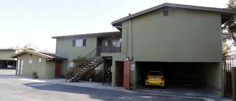 Building Photo - 1844 Plaza del Amo
