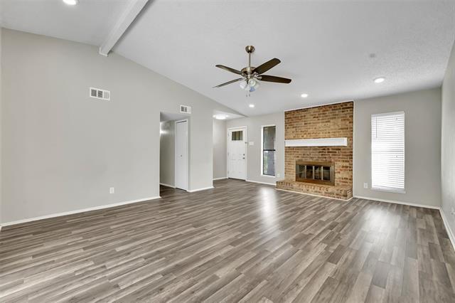 Building Photo - 3113 Peachtree Ln