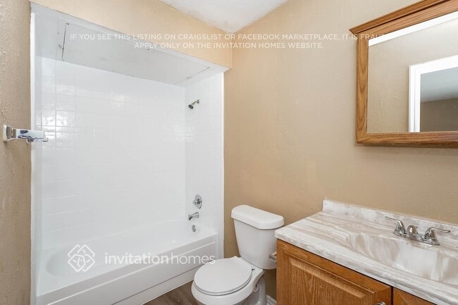 Building Photo - 9518 Cutleaf Ct