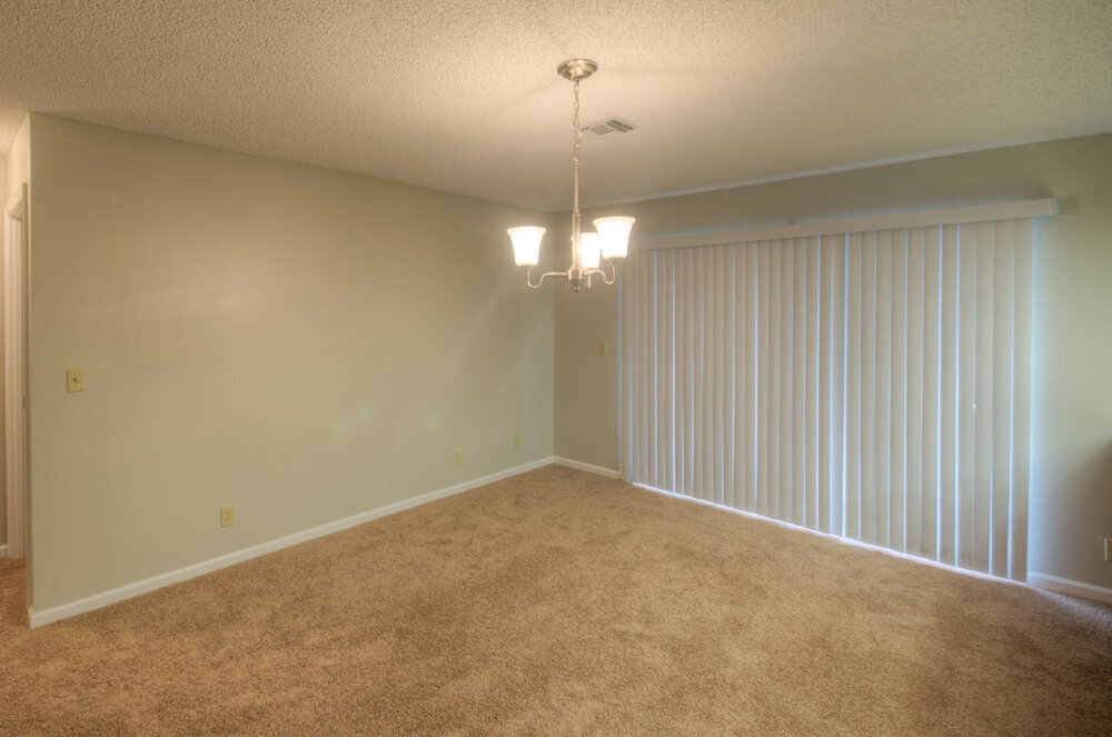 Building Photo - 138 Dove Cir