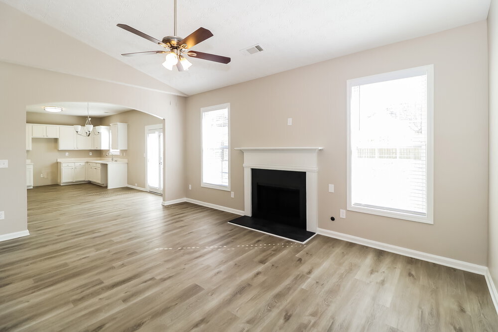 Building Photo - 698 Clairidge Elm Trail SW