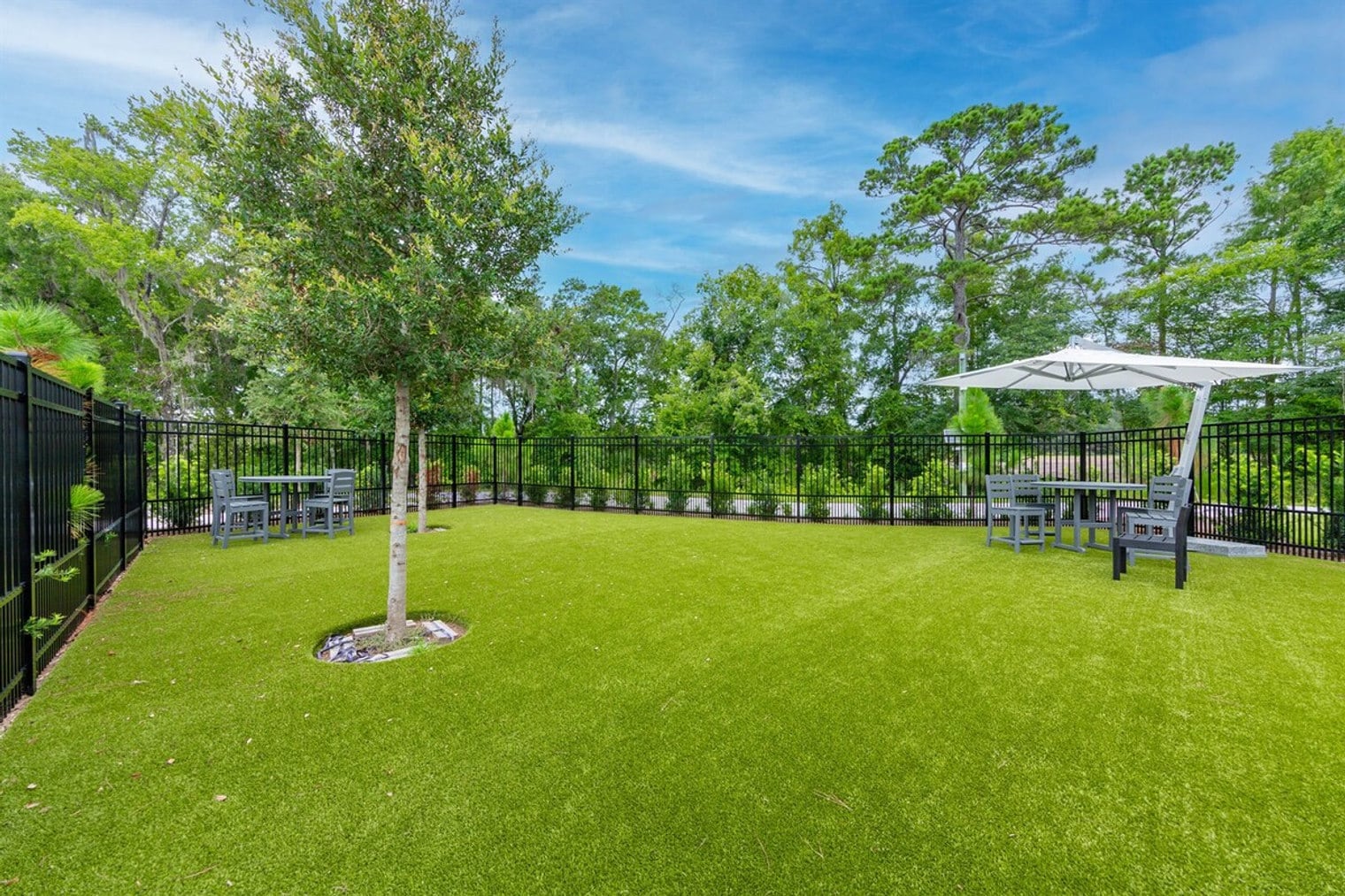 Building Photo - 11830 Buckfield Cir