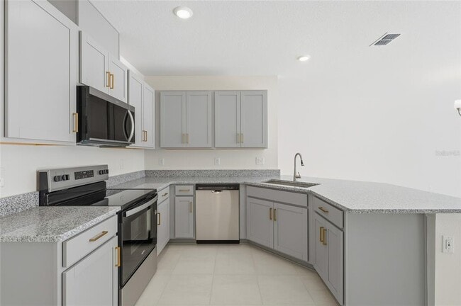 Building Photo - 2791 Raindrop Run St