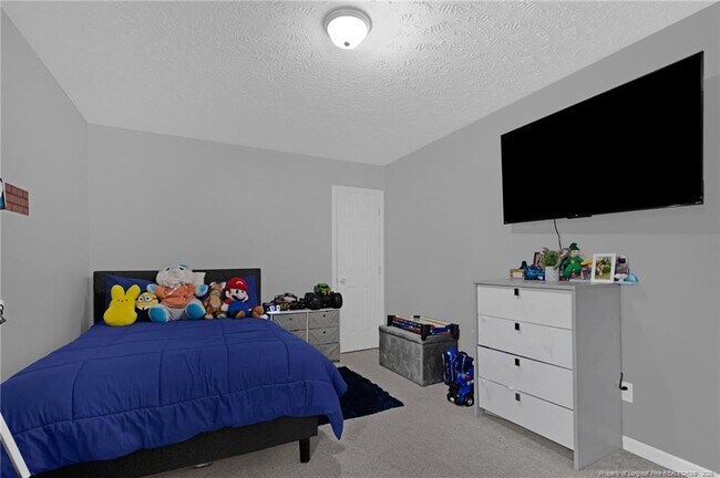Building Photo - 7457 Avila Dr
