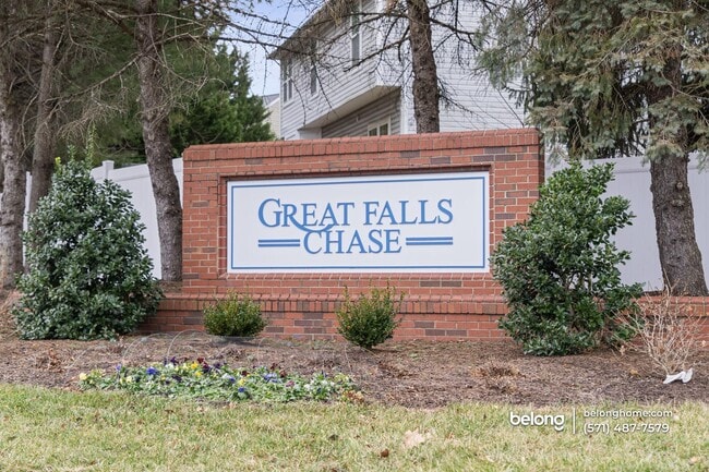 Building Photo - 47339 Blackwater Falls Terrace