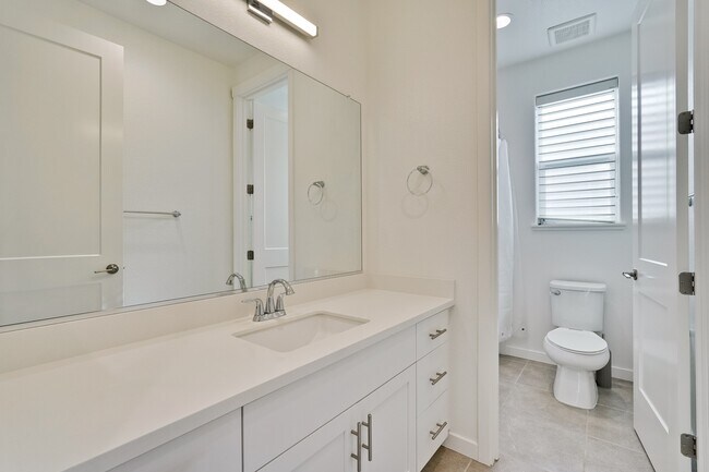 Building Photo - 2284 Solace Loop