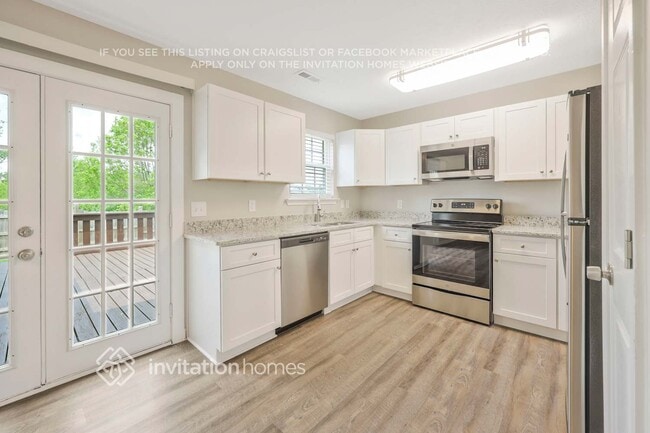 Building Photo - 1108 Pin Oak Dr