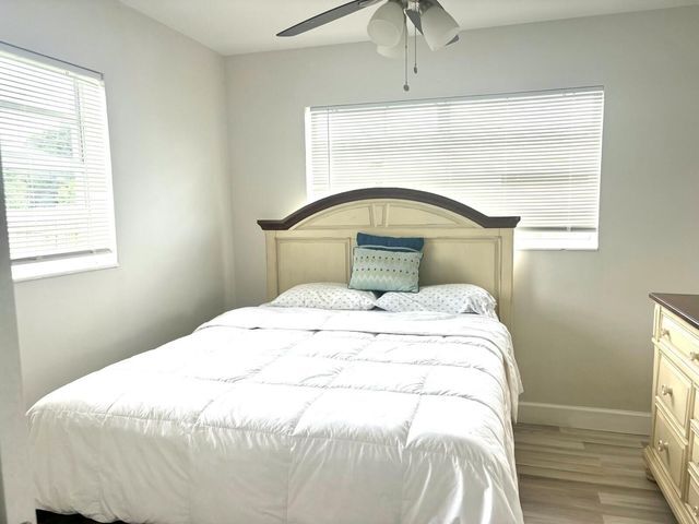 Building Photo - 534 NW 5th St