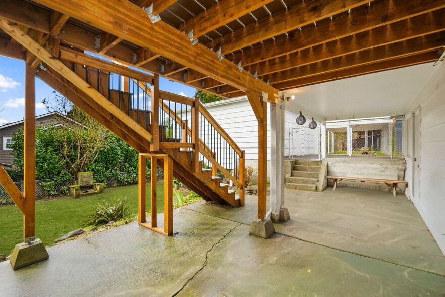 Building Photo - 4731 49th Ave NE