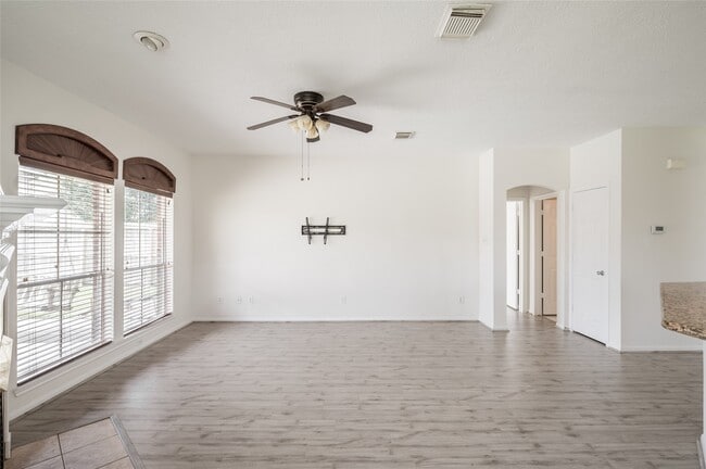 Building Photo - 3807 Abalone Cove