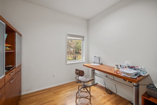 Building Photo - 35 Thornberry Rd