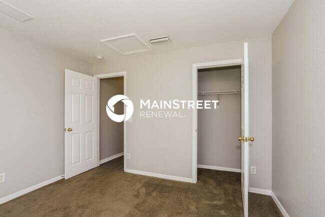 Building Photo - 3 Bedroom Pet-Friendly Home in North Port,...