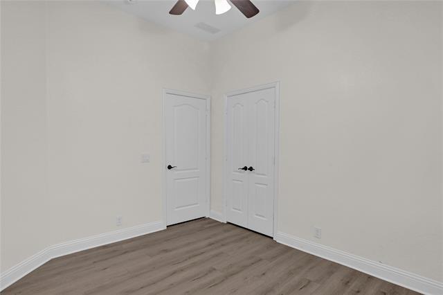 Building Photo - 2105 Burke Dr