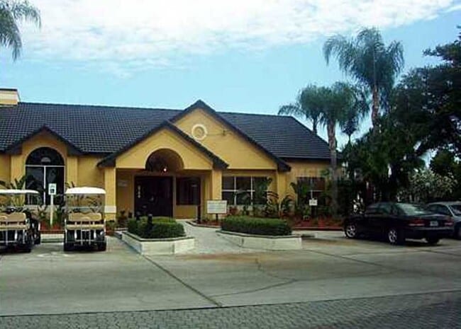 Building Photo - Orlando: Gated Community, Near Airport
