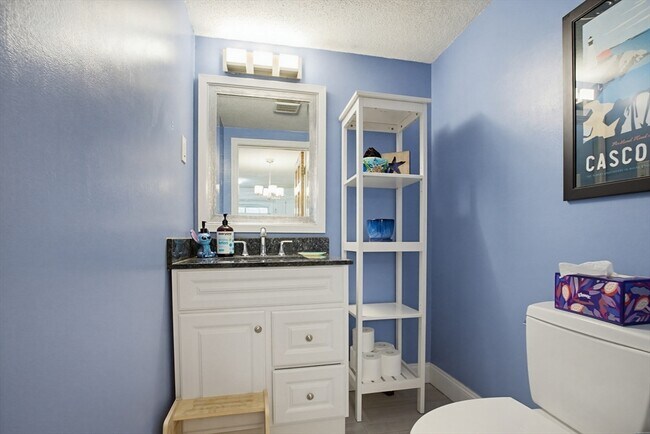 Building Photo - 49 Captain Eames Cir