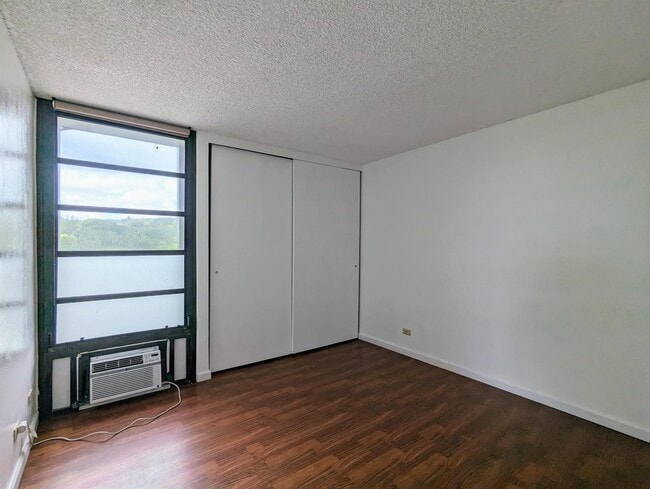 Building Photo - 98-500-500 Koauka Loop