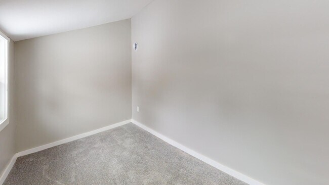 Building Photo - 3794 W 31st St