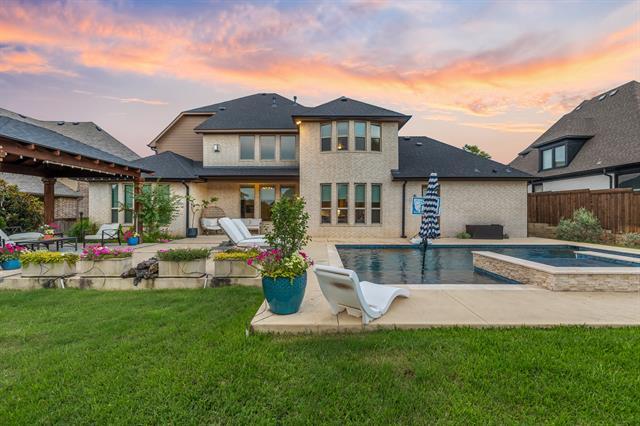 Building Photo - 204 Old Grove Rd