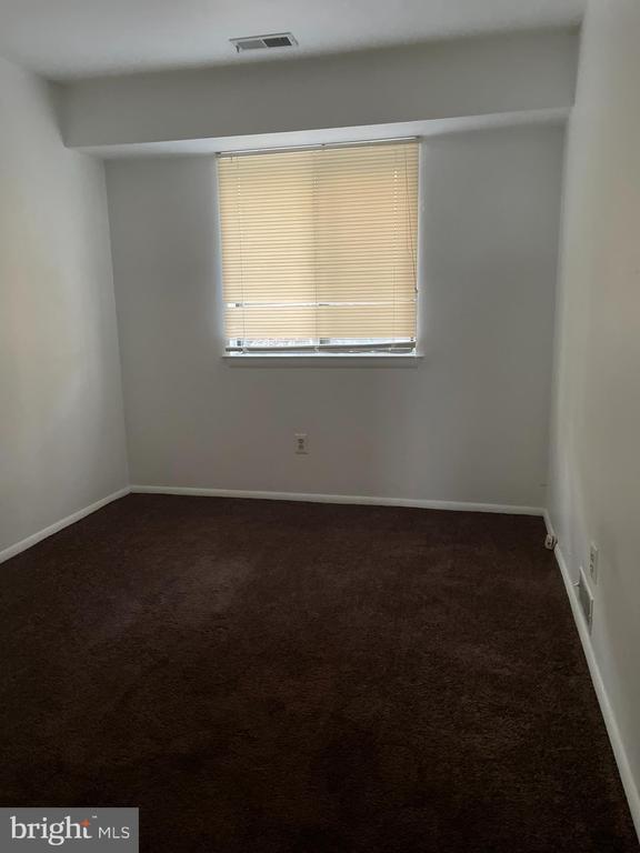 Building Photo - 806B Cypress Point Cir