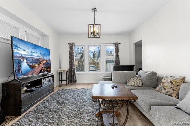 Building Photo - 1936 Atkinson St