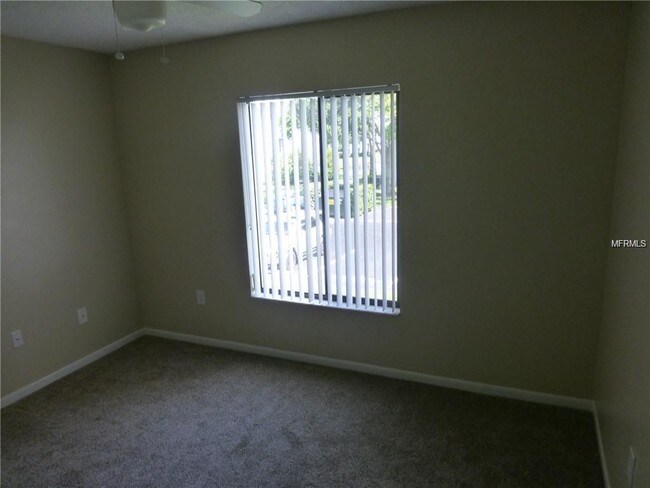 Building Photo - 1182 Pine Ridge Cir W