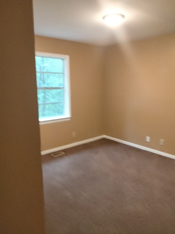 Building Photo - 109 Castle Ct
