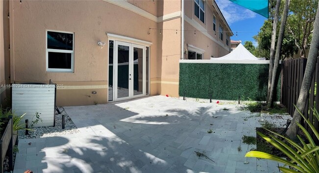 Building Photo - 12562 SW 125th Terrace