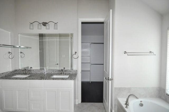 Building Photo - 9948 Haversham Dr