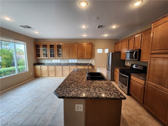 Building Photo - 2362 Spirito Ave